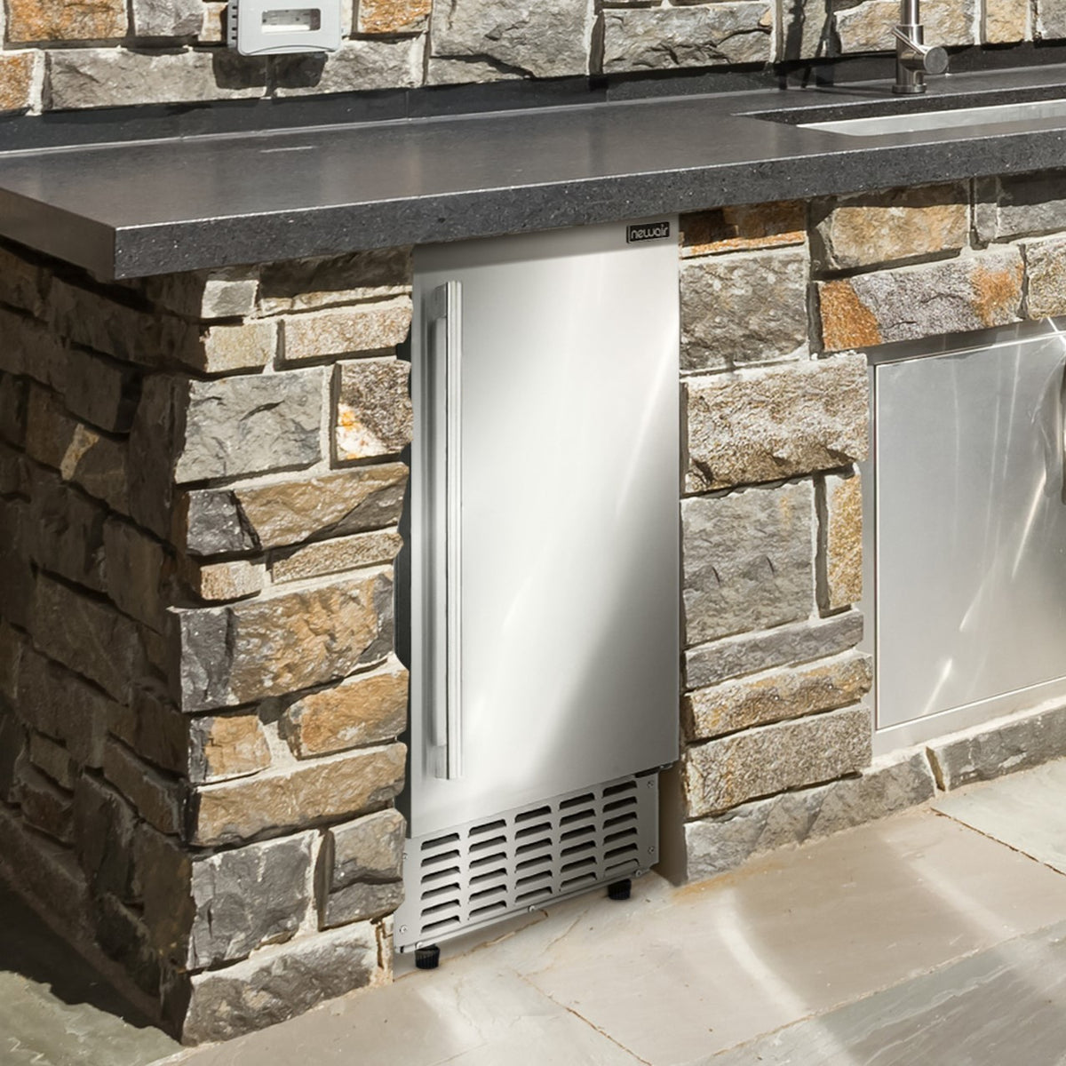 Newair 15” Undercounter Nugget Ice Maker, 66 lbs/day - Stainless Steel